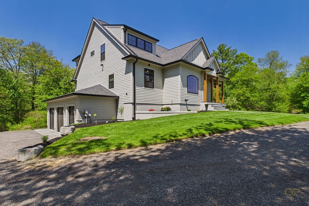19 Stage Coach Road Westport, MA 02790 - Photo 36 of 39 Gallery Image 36