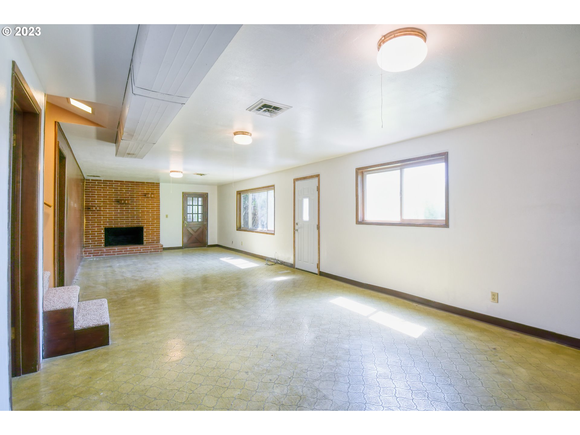 71670 Southwest Valley View Drive Pendleton, OR 97801 - Photo 23 of 48 Gallery Image 23
