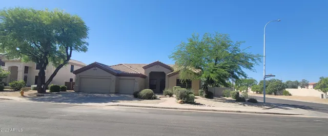 $3,100 | 4060 West Harrison Street, Chandler, AZ 85226