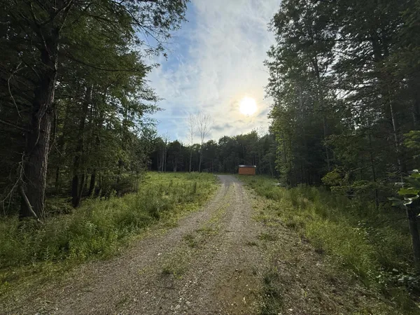 $69,900 | 498 Morrill Road, Winslow, ME 04901
