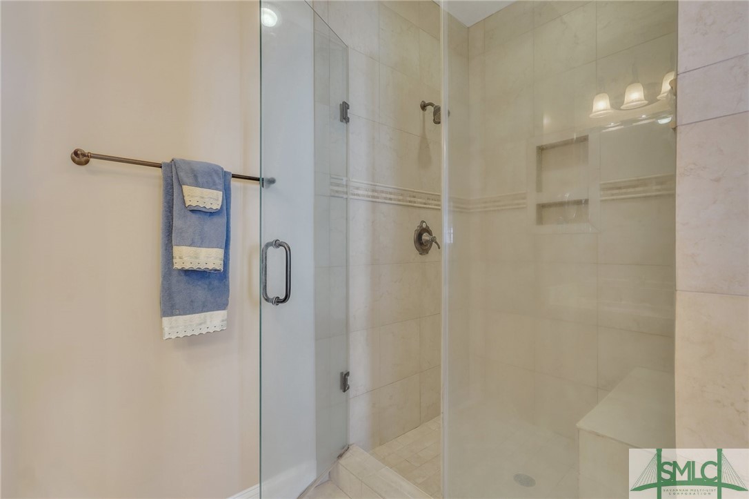 216 Oatland Island Road Savannah, GA 31410 - Photo 24 of 50 Master Shower