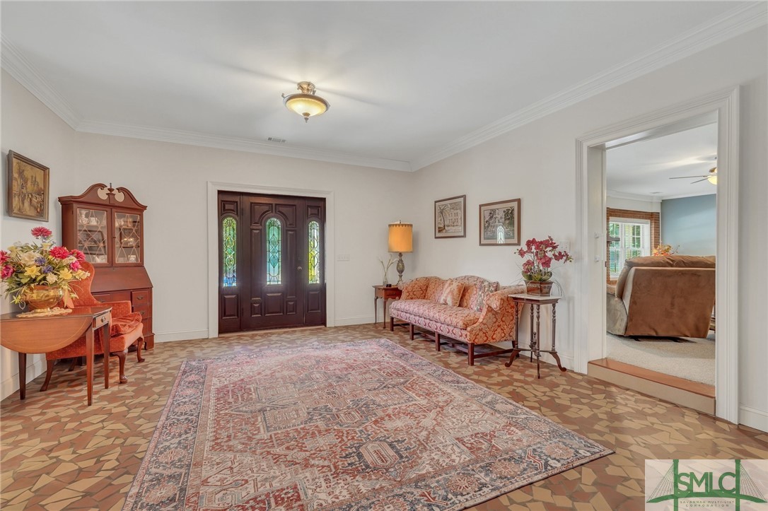 216 Oatland Island Road Savannah, GA 31410 - Photo 4 of 50 Foyer