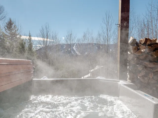 $1,150,000 | 59 Douglass Road, Newry, ME 04261