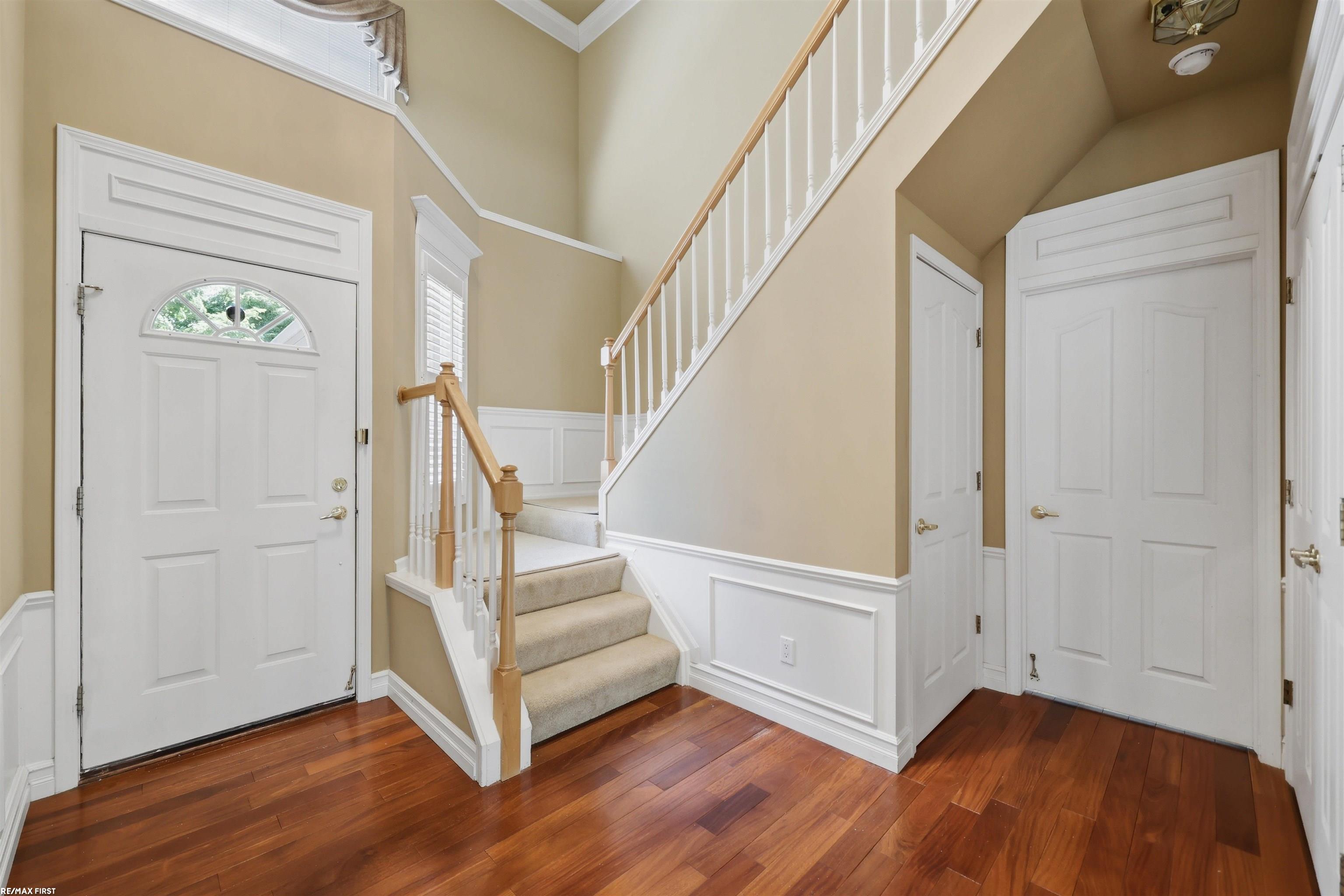 1368 Rock Valley Drive Rochester, MI 48307 - Photo 8 of 47