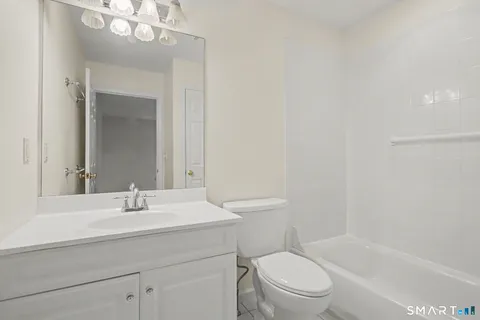 $450,000 | 56 Portland Avenue, Unit 9, Redding, CT 06896