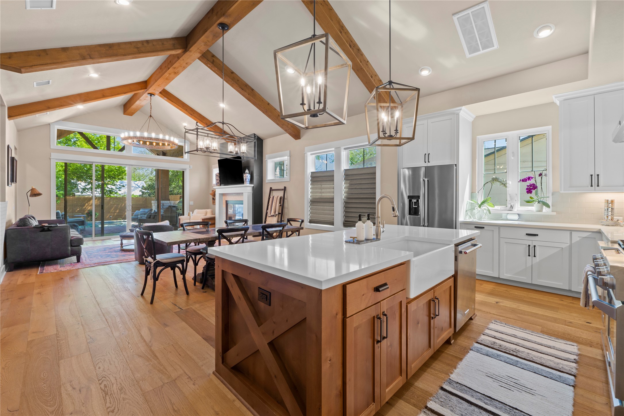 2004 Alegria Road Austin, TX 78757 - Photo 40 of 40 a kitchen with lots of counter top space