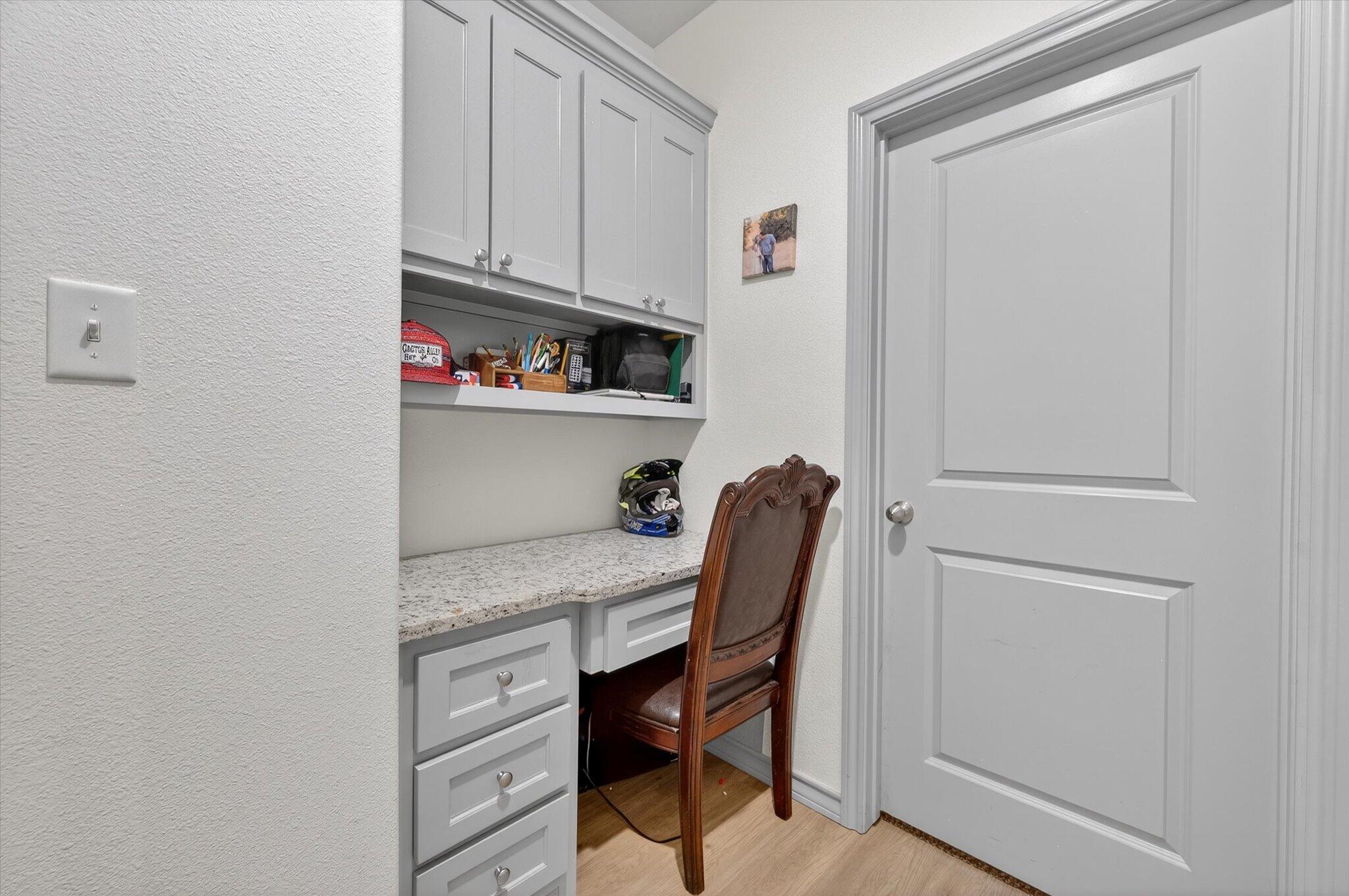 187 Allison Road Wilson, TX 79381 - Photo 18 of 35 a view of a workspace