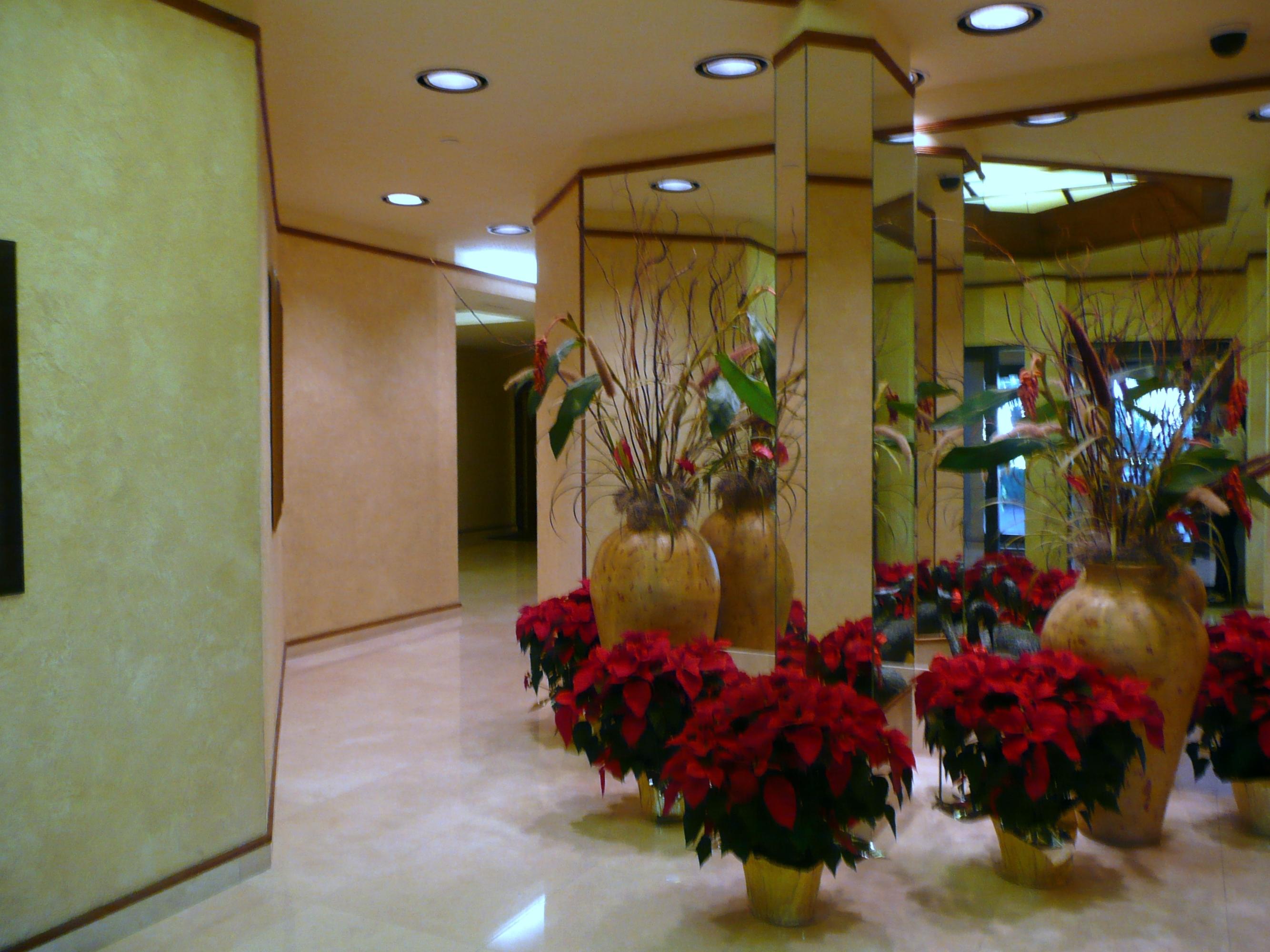 3322 Casseekey Island Road, Unit 304 Jupiter, FL 33477 - Photo 3 of 40 Ground floor entrance