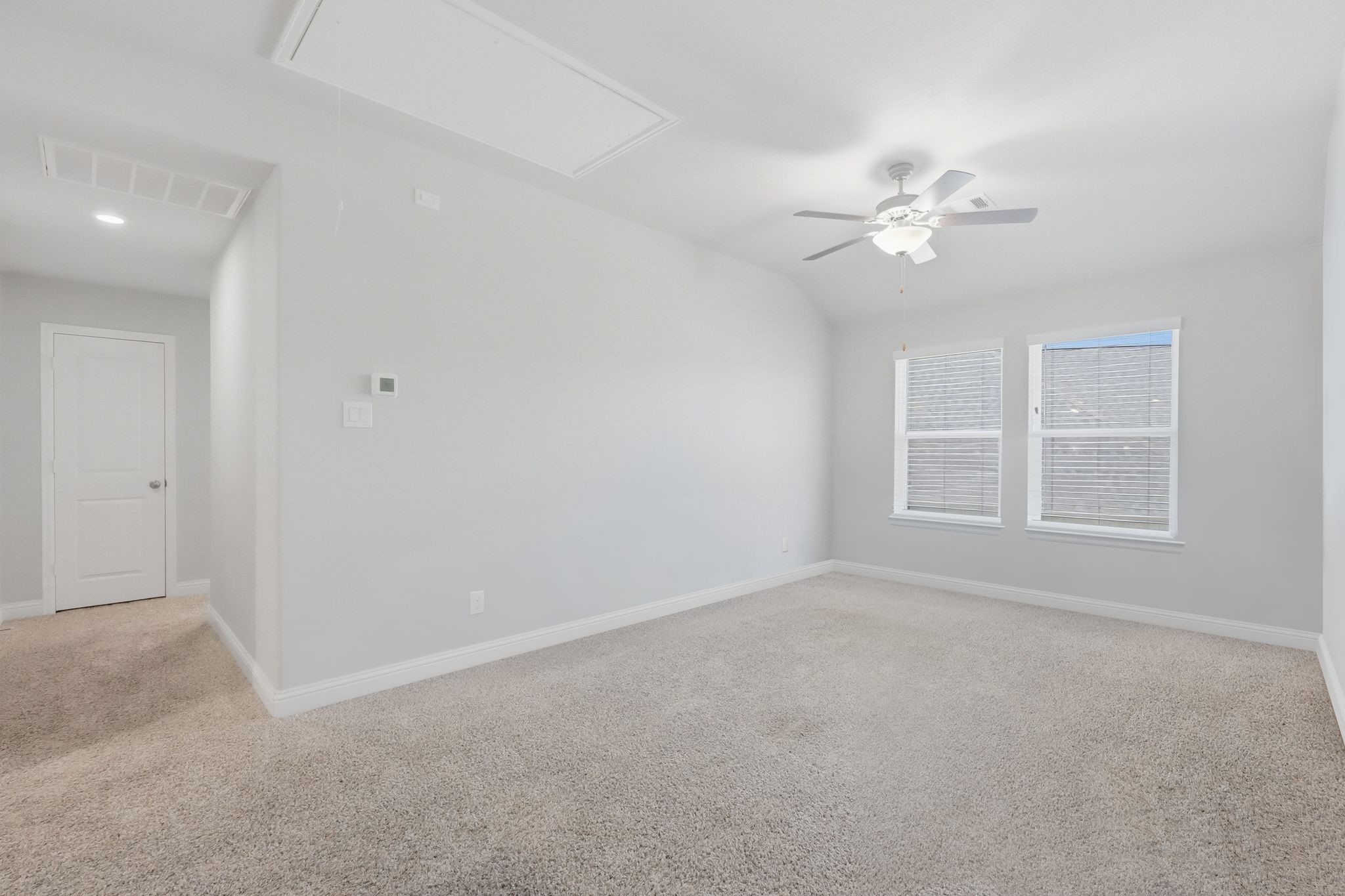 2809 Andante Green Drive Spring, TX 77386 - Photo 28 of 50 a view of an empty room with a window