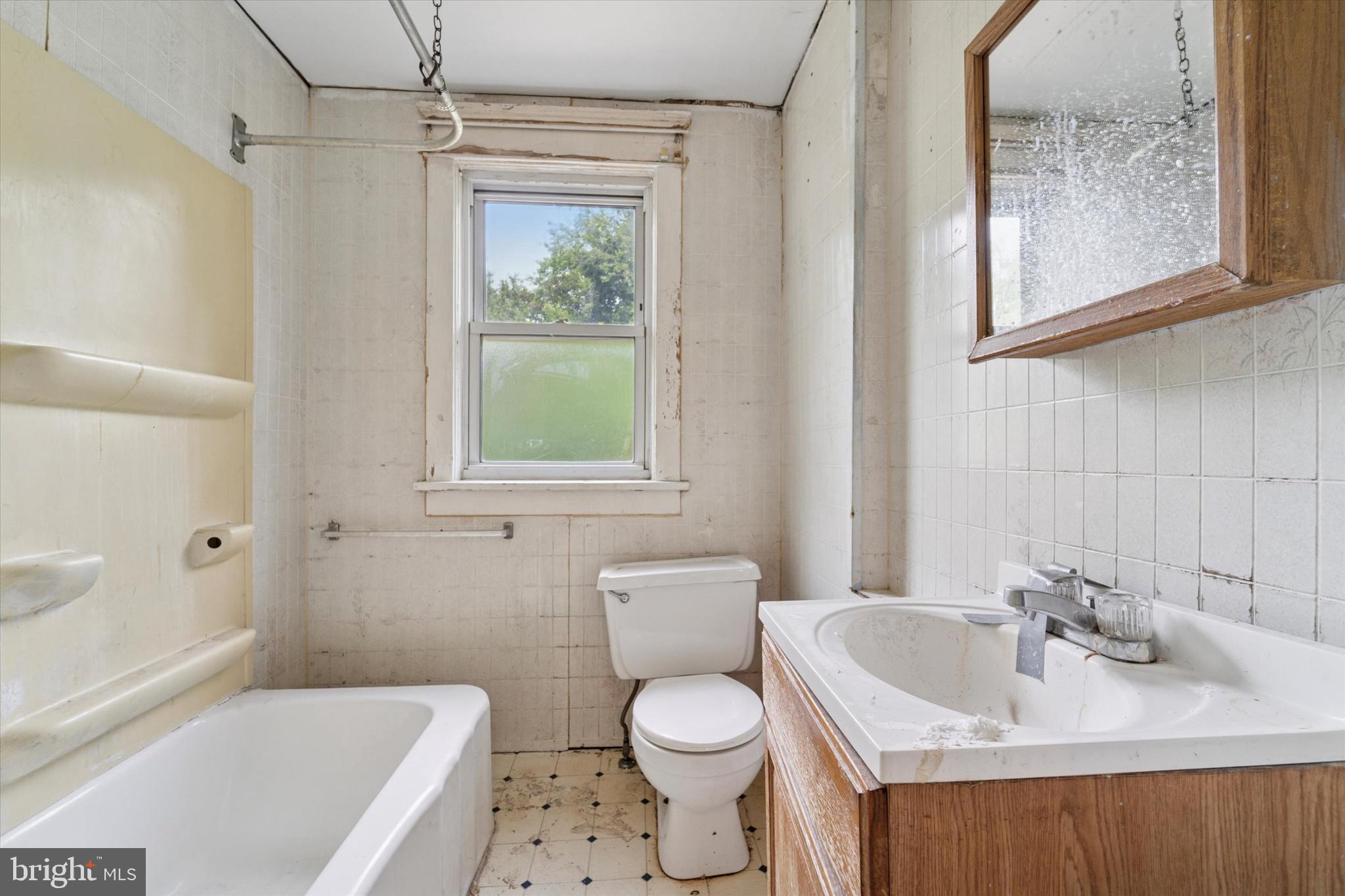 59 Pine Street Beverly, NJ 08010 - Photo 18 of 26