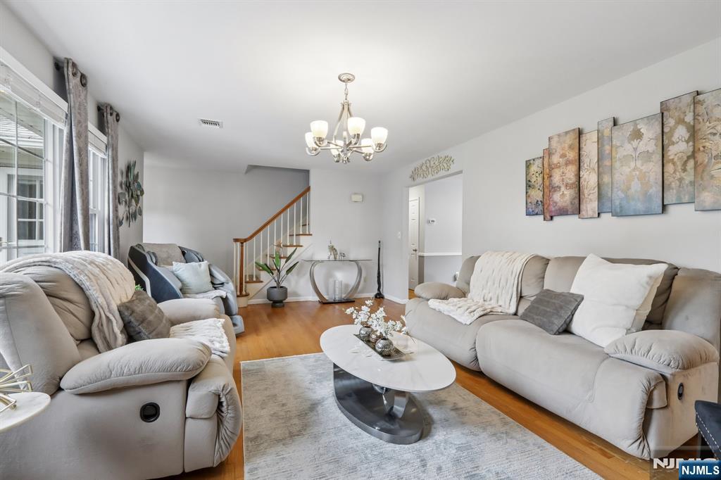 921 Linwood Avenue Ridgewood, NJ 07450 - Photo 6 of 42