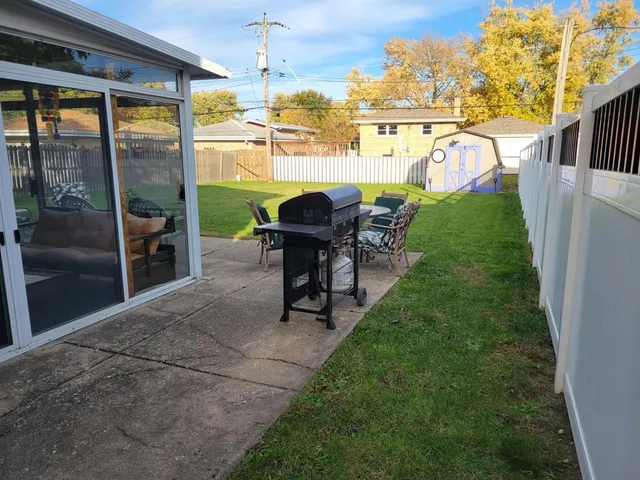 $364,900 | 10657 Laramie Avenue, Oak Lawn, IL 60453