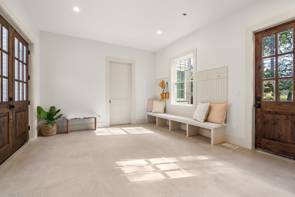 31 Porter Road Andover, MA 01810 - Photo 20 of 42