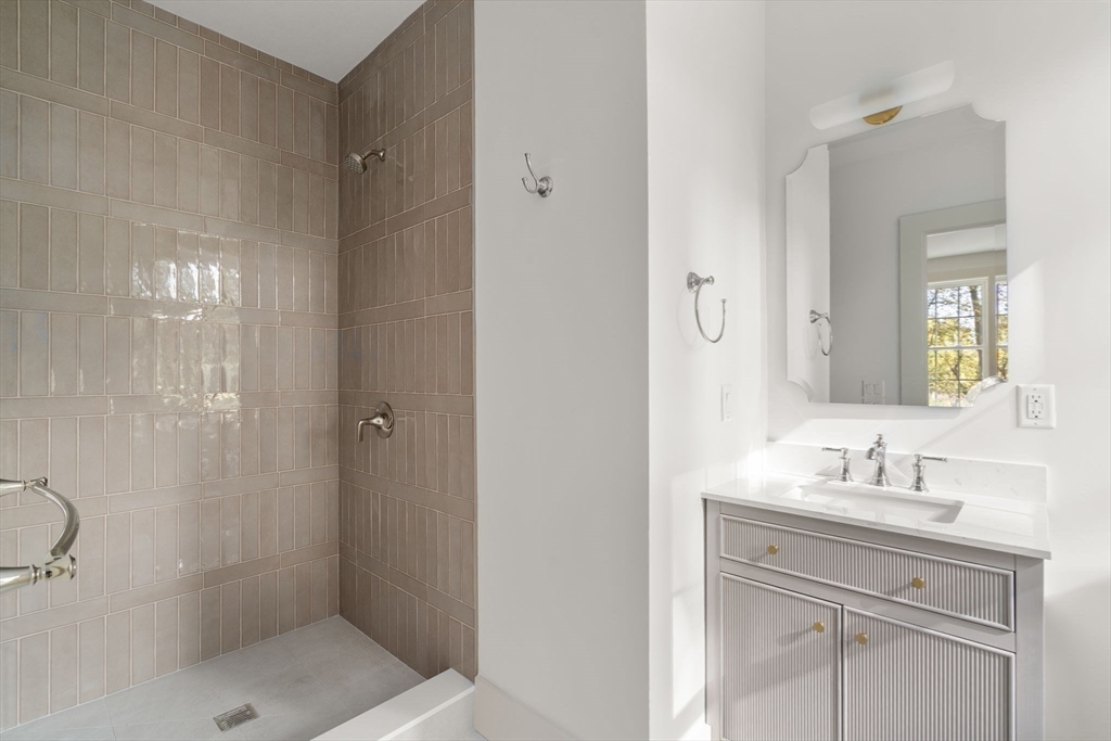 31 Porter Road Andover, MA 01810 - Photo 30 of 42