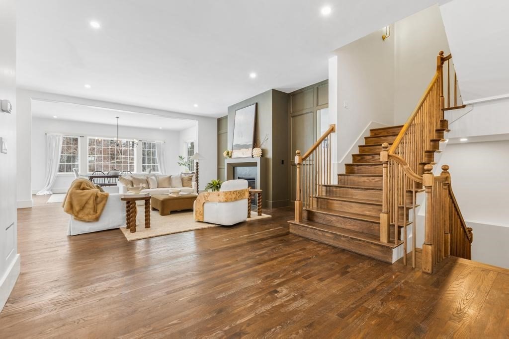 31 Porter Road Andover, MA 01810 - Photo 10 of 42