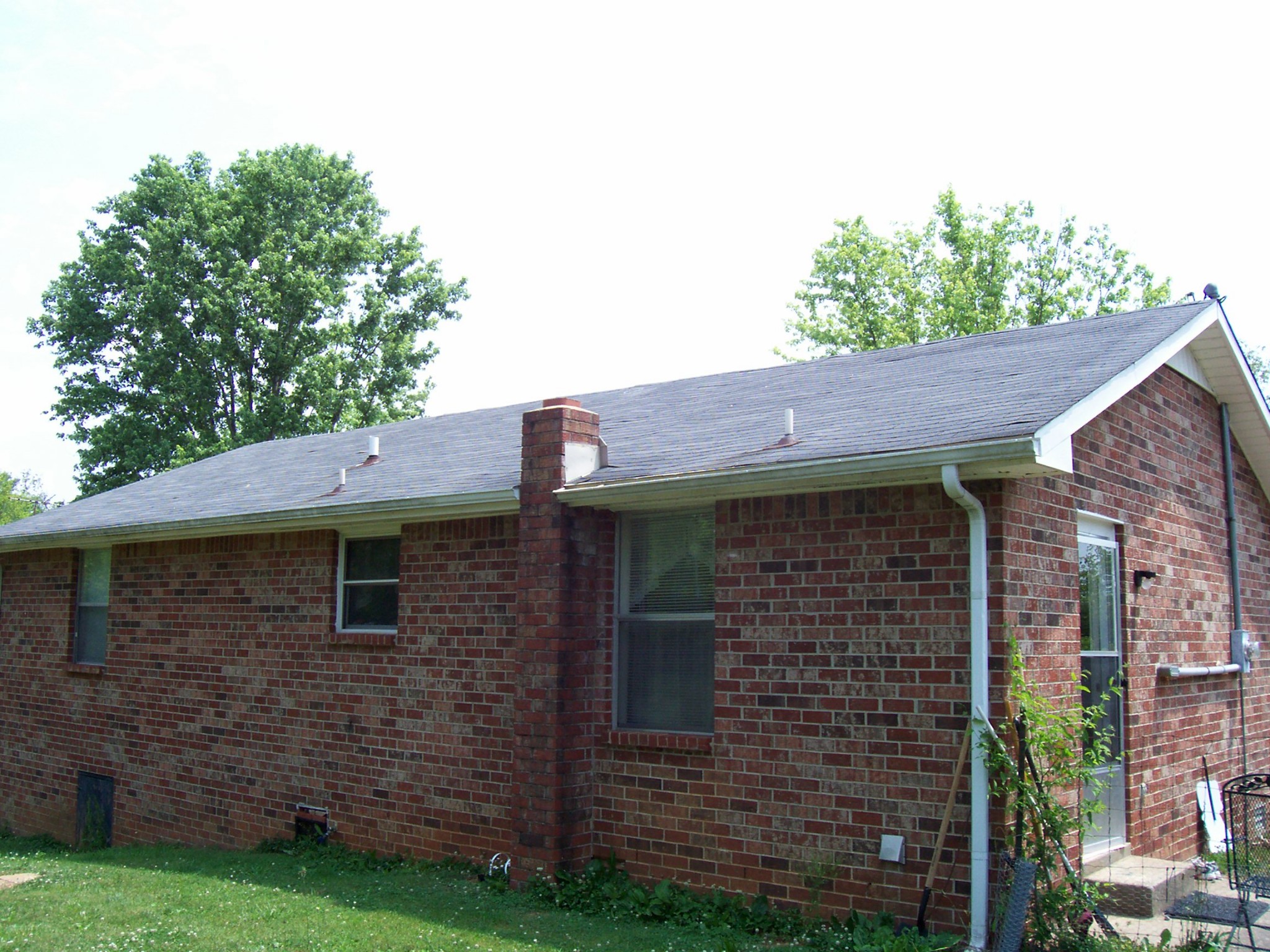 2128 Powell Road Clarksville, TN 37043 - Photo 3 of 22 Gallery Image 3