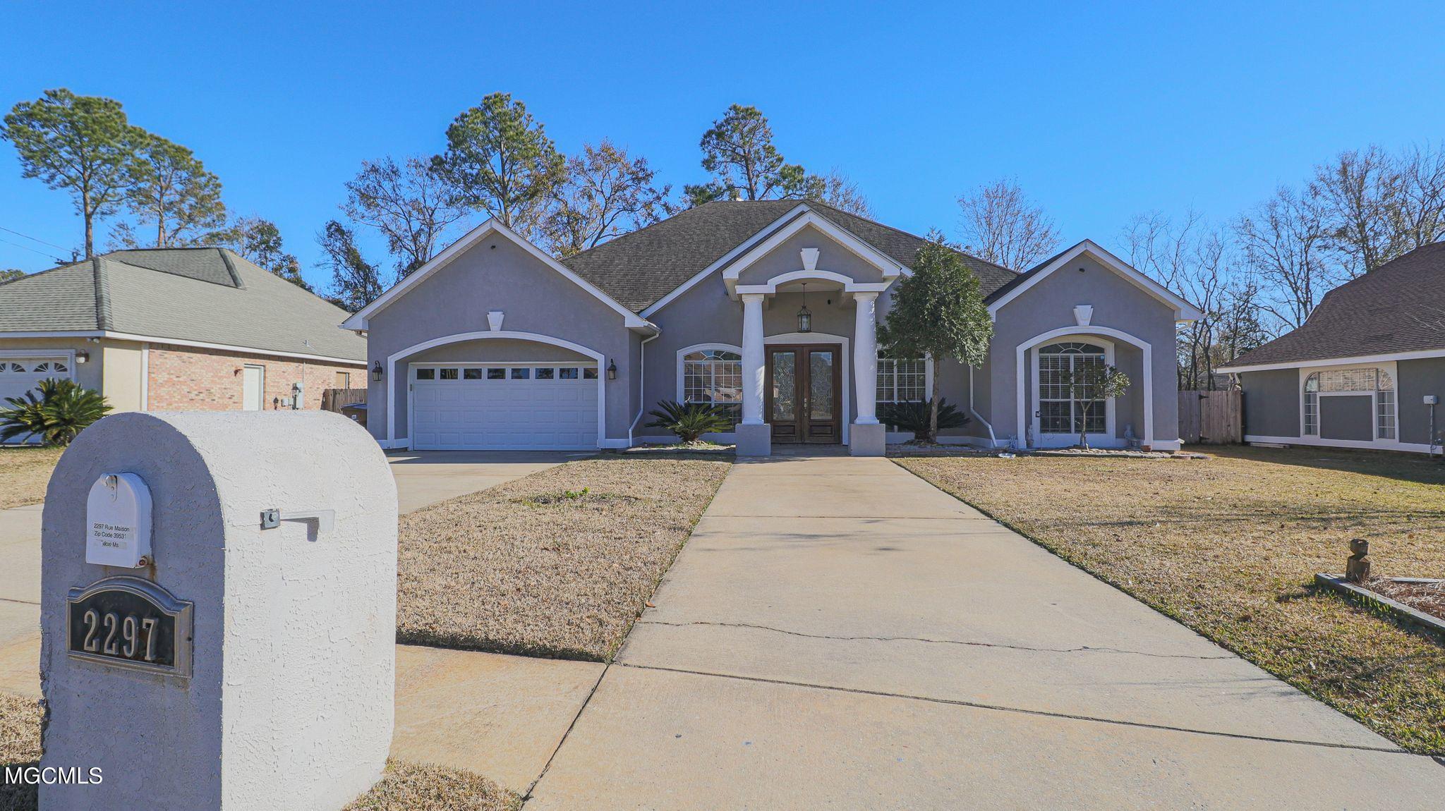 2297 Rue Maison Biloxi, MS 39532 - Photo 2 of 29 c6vI5WRg
