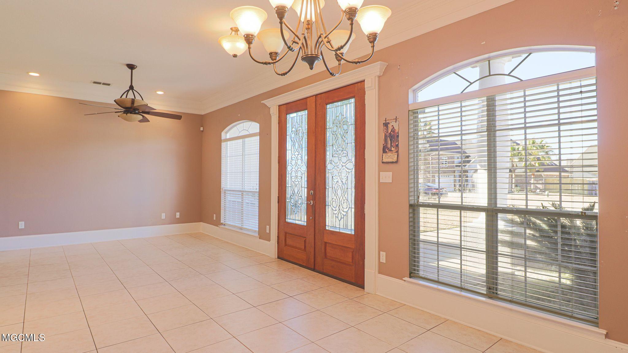 2297 Rue Maison Biloxi, MS 39532 - Photo 3 of 29 v-17-fxw