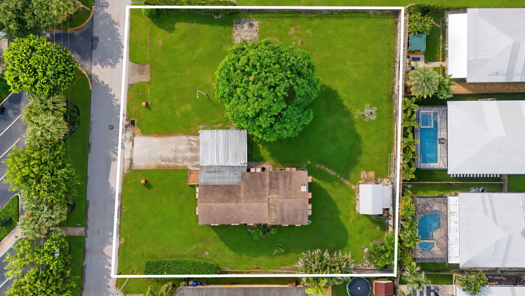 17596 Cinquez Park Road West Jupiter, FL 33458 - Photo 67 of 67 67-web-or-mls-aEt28_upscale