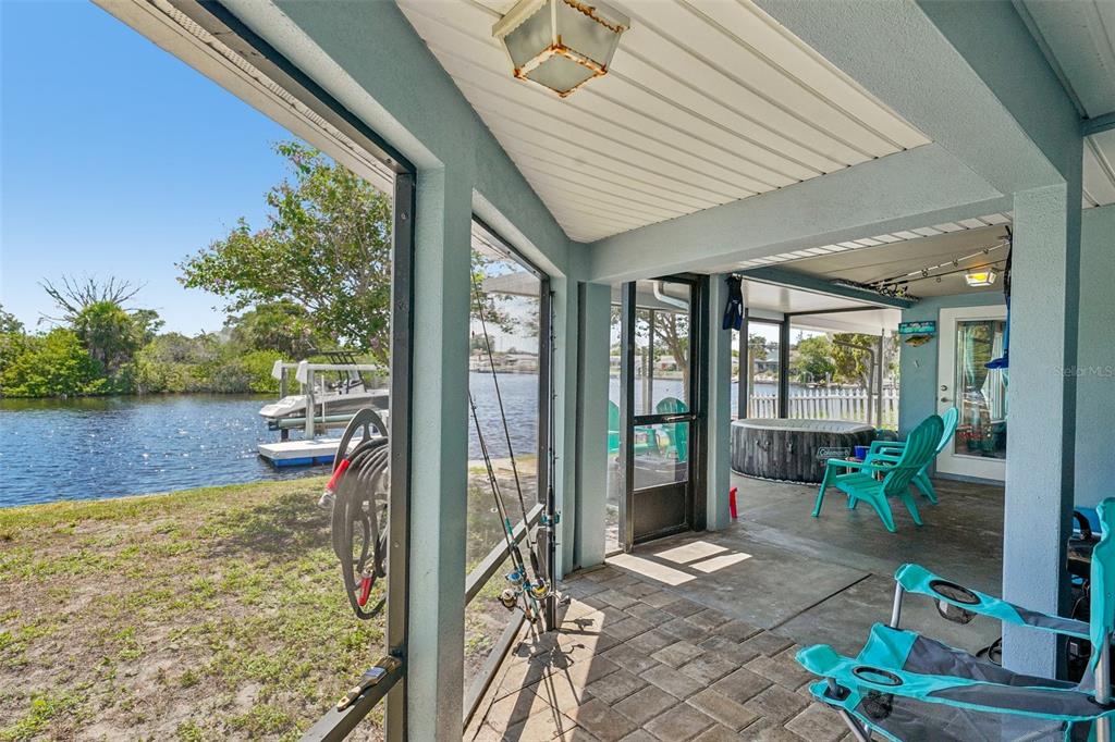 1133 Grand Boulevard Holiday, FL 34690 - Photo 23 of 35