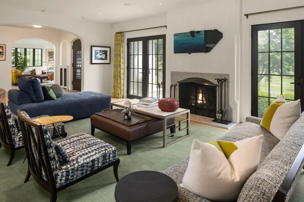 $4,599,000 | 2388 West Lake Of The Isles Parkway, Minneapolis, MN 55405