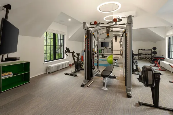 $4,599,000 | 2388 West Lake Of The Isles Parkway, Minneapolis, MN 55405