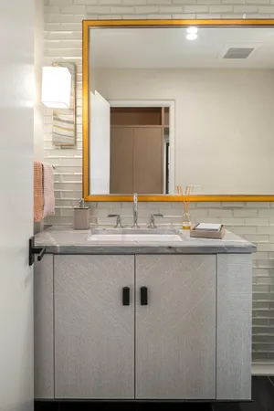 $4,599,000 | 2388 West Lake Of The Isles Parkway, Minneapolis, MN 55405