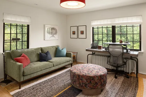 $4,599,000 | 2388 West Lake Of The Isles Parkway, Minneapolis, MN 55405