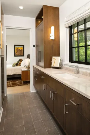 $4,599,000 | 2388 West Lake Of The Isles Parkway, Minneapolis, MN 55405