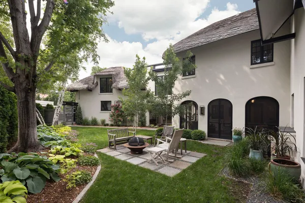 $4,599,000 | 2388 West Lake Of The Isles Parkway, Minneapolis, MN 55405
