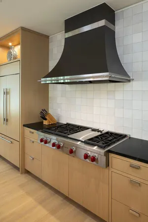 $4,599,000 | 2388 West Lake Of The Isles Parkway, Minneapolis, MN 55405