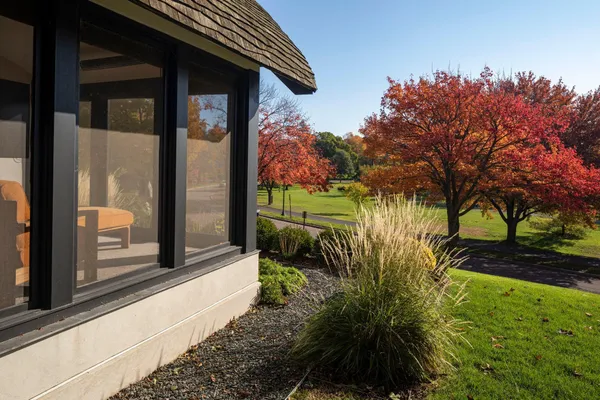 $4,599,000 | 2388 West Lake Of The Isles Parkway, Minneapolis, MN 55405