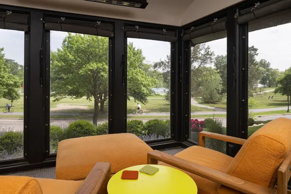 $4,599,000 | 2388 West Lake Of The Isles Parkway, Minneapolis, MN 55405