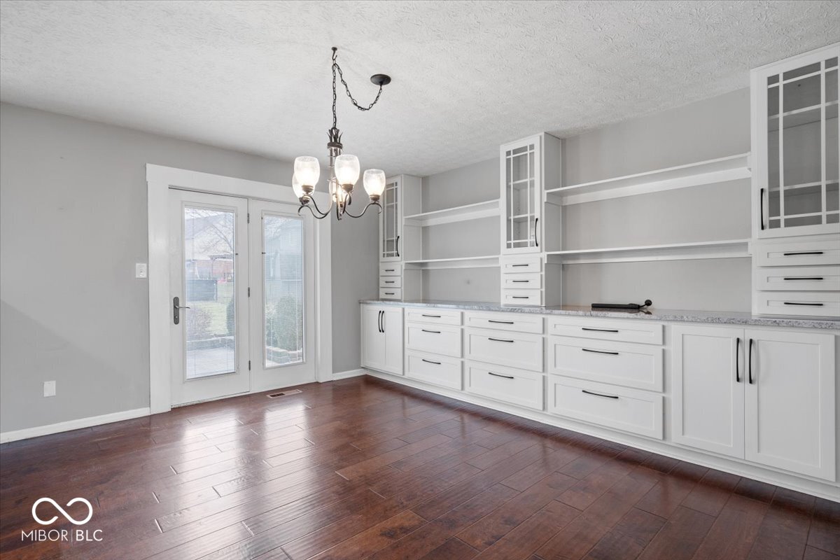 5727 Bold Ruler Drive Indianapolis, IN 46237 - Photo 11 of 27 Gallery Image 11