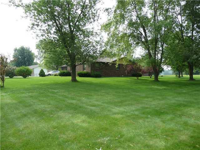 821 Weber Road Greenfield, IN 46140 - Photo 11 of 12 Gallery Image 11