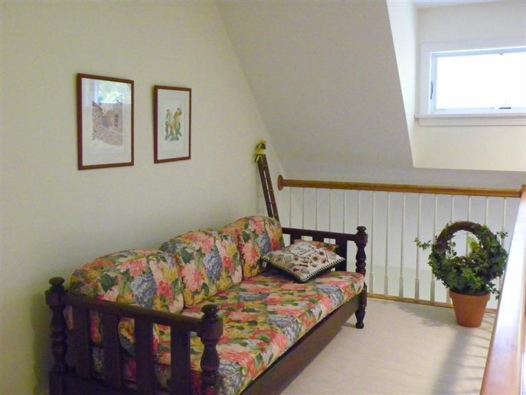 8 Finway Mashpee, MA 02649 - Photo 19 of 35 a bedroom with bed and a window