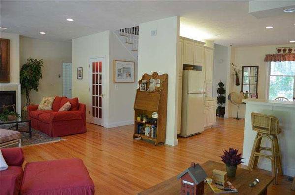 8 Finway Mashpee, MA 02649 - Photo 9 of 35 a living room with furniture and wooden floor