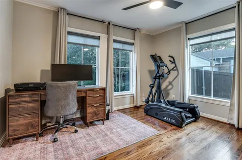 $665,000 | 2318 Barberry Drive, Dallas, TX 75211