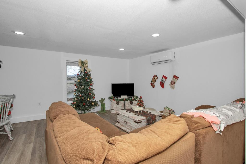 130 Springdale Street Murphy, NC 28906 - Photo 6 of 26 Gallery Image 6