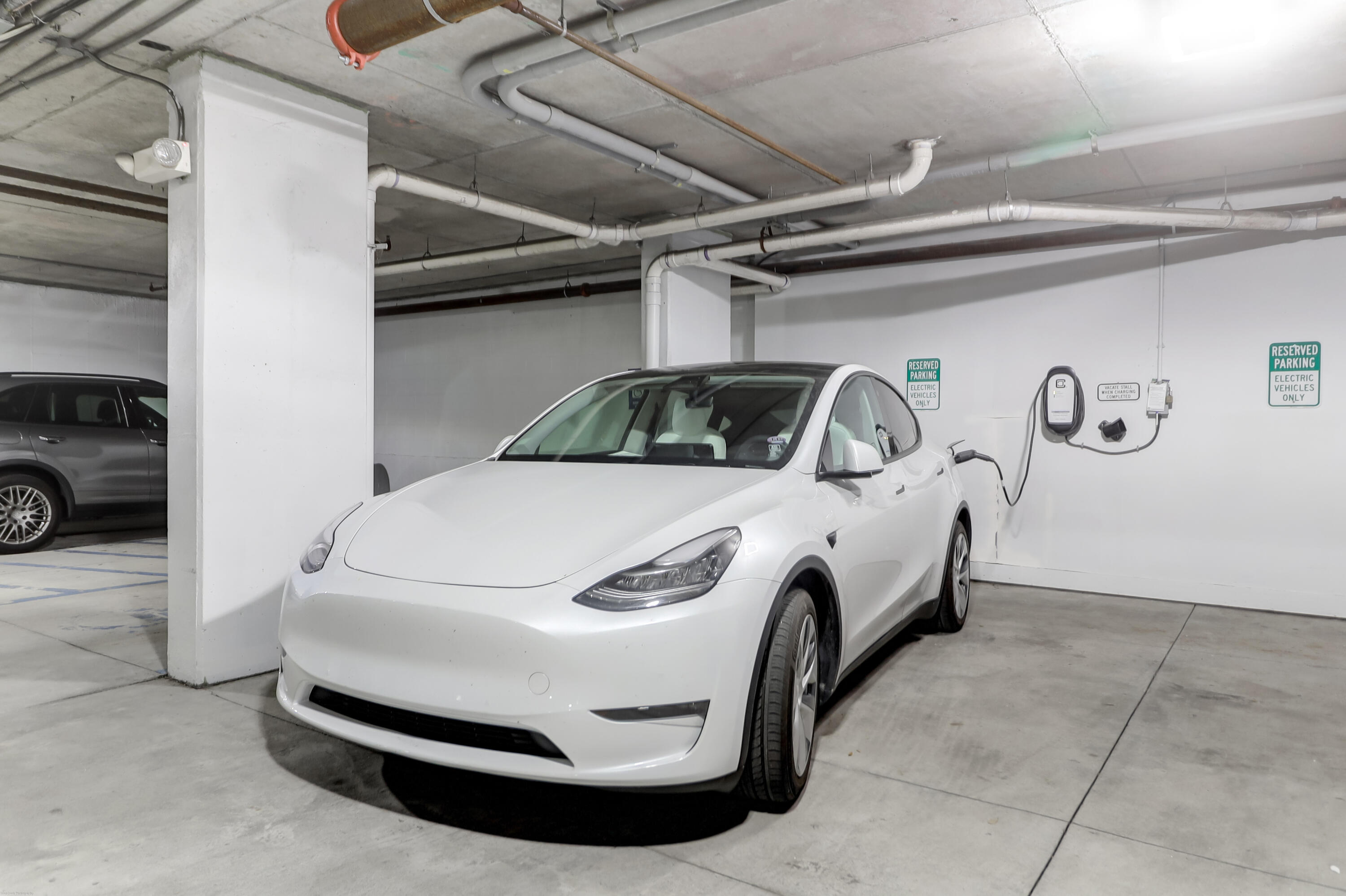 21 George Street, Unit 310 Charleston, SC 29401 - Photo 41 of 43 Car Charging Station