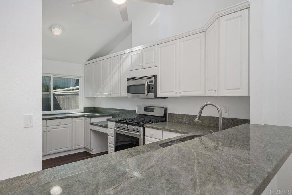 1819 Milbank Road Encinitas, CA 92024 - Photo 12 of 53