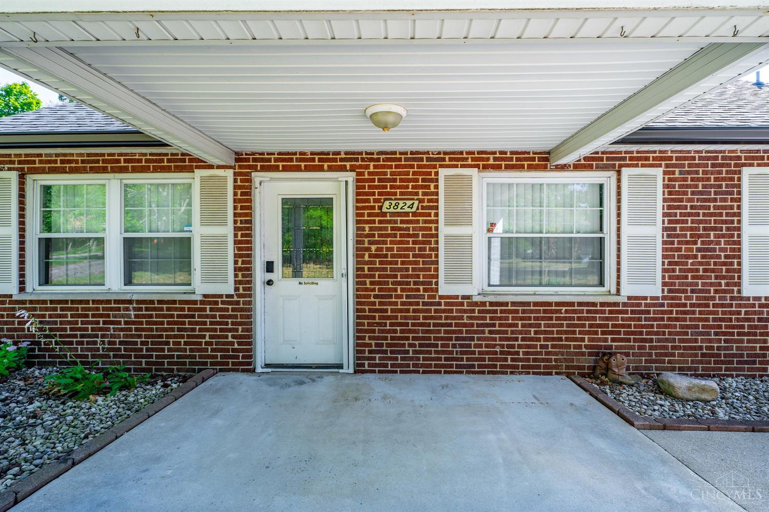 3824 Bennett Road Cincinnati, OH 45245 - Photo 11 of 26 Gallery Image 11