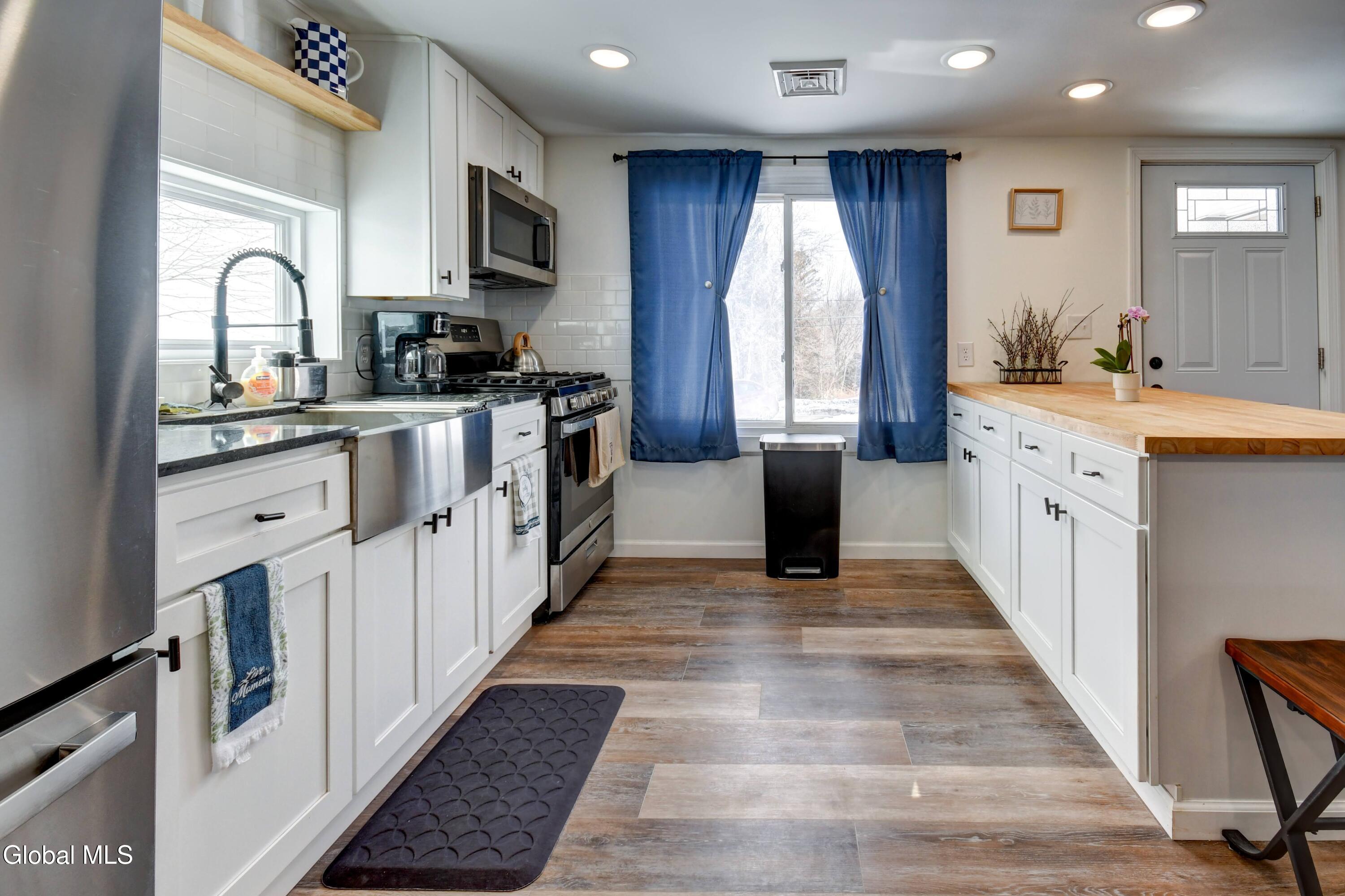 258 Switzer Hill Road Fonda, NY 12068 - Photo 11 of 34 258 Switzer Hill-14