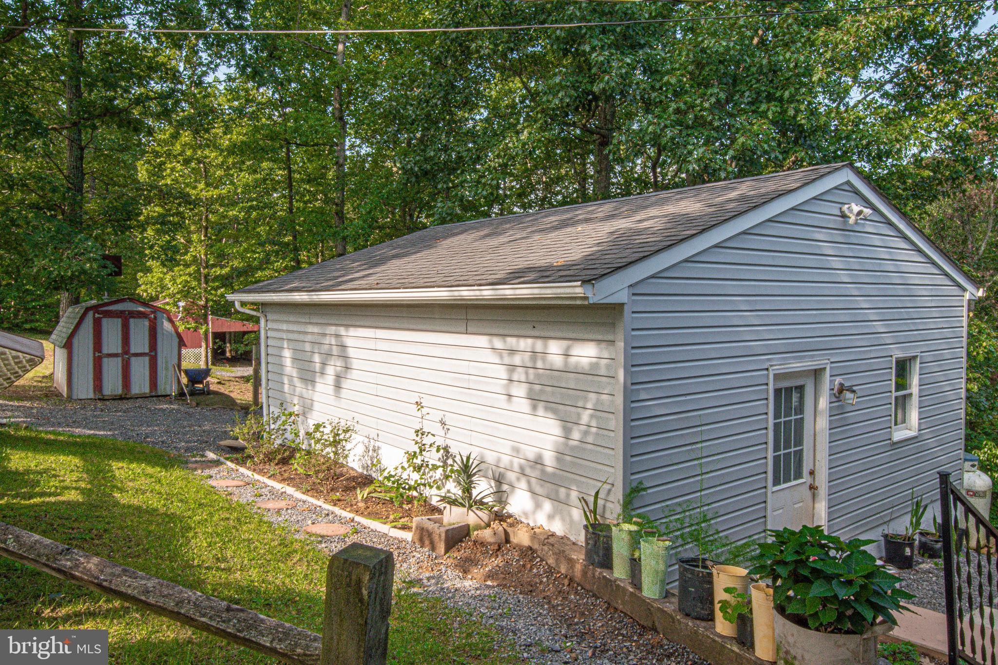 201 Laing Road Front Royal, VA 22630 - Photo 3 of 37 Gallery Image 3