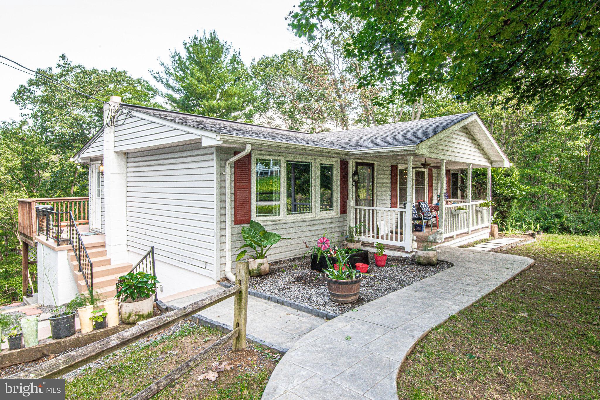 201 Laing Road Front Royal, VA 22630 - Photo 4 of 37 Gallery Image 4