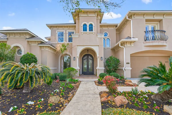 $950,000 | 7414 Day Hill Drive, Spring, TX 77379