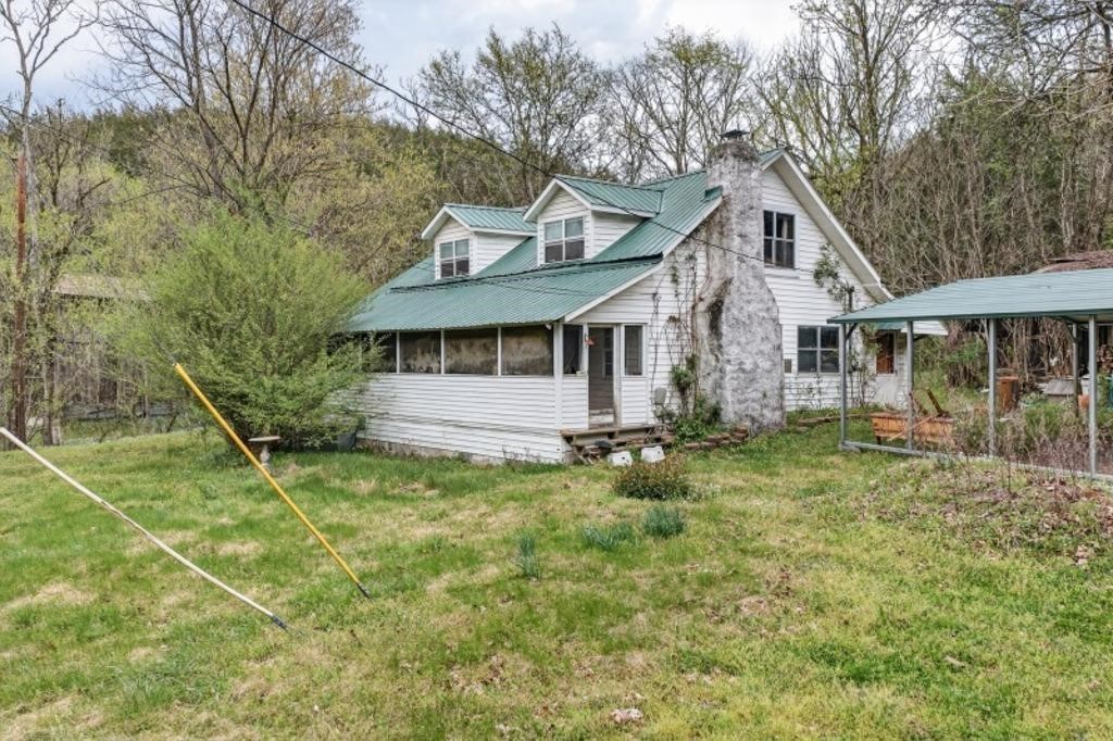 416 Hix Hollow Road Gainesboro, TN 38562 - Photo 1 of 10