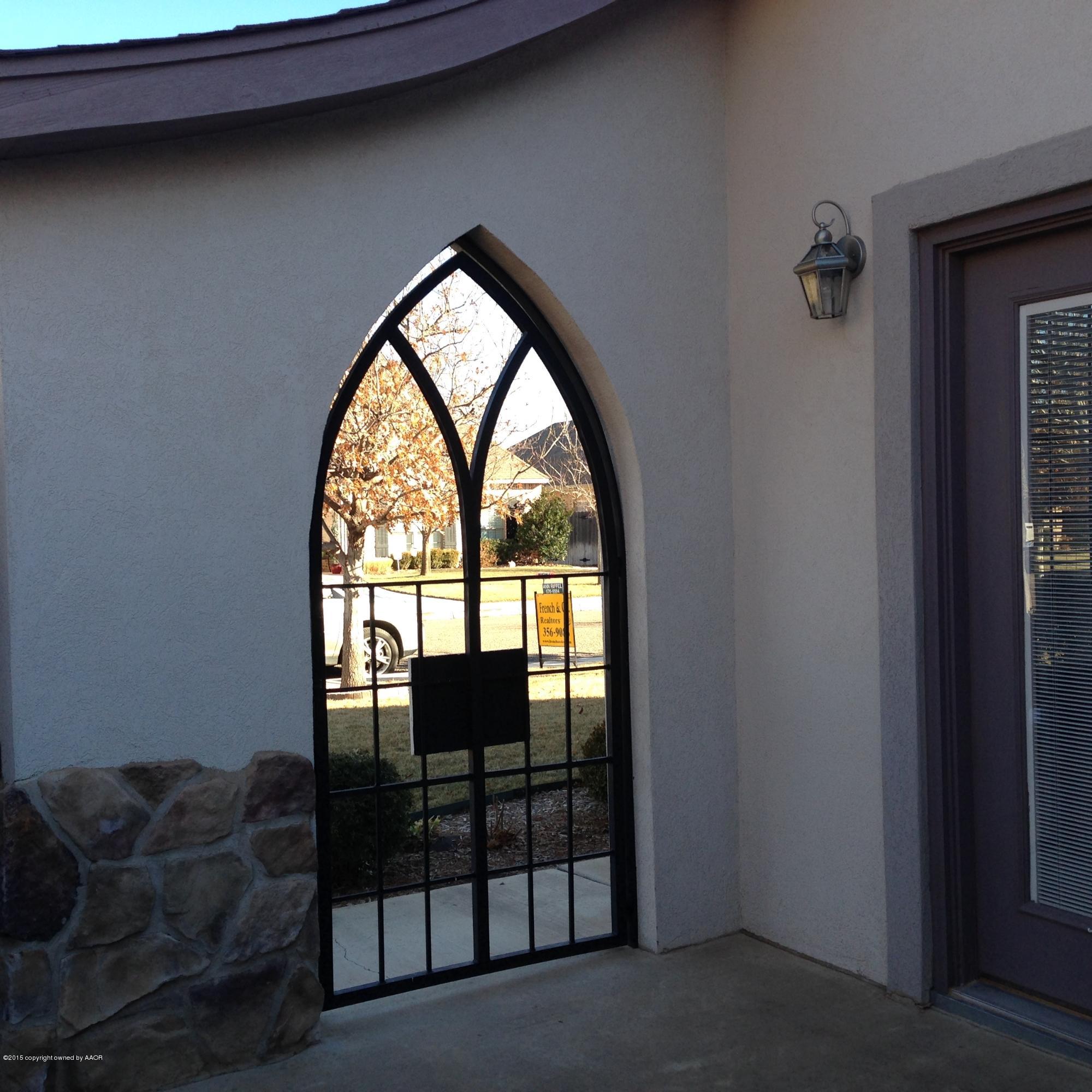 6006 Riley Elizabeth Drive Amarillo, TX 79119 - Photo 16 of 42 from inside courtyard
