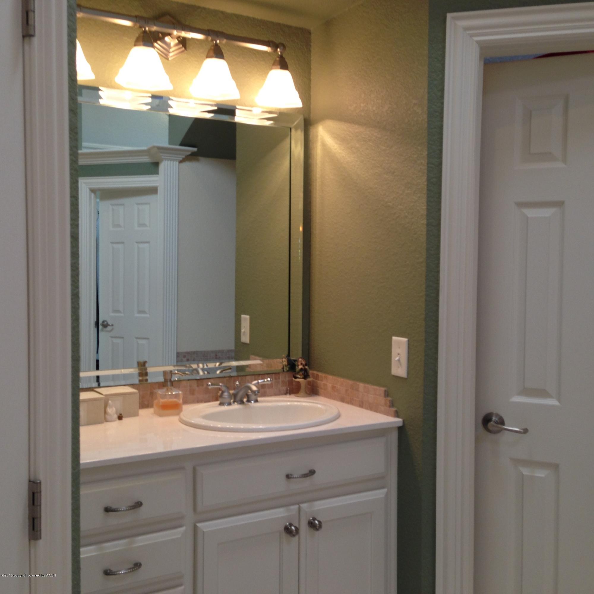 6006 Riley Elizabeth Drive Amarillo, TX 79119 - Photo 33 of 42 master vanity 2
