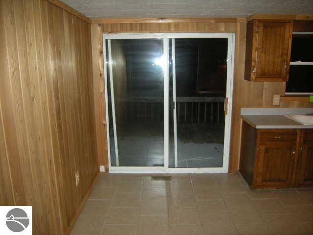 11322 Fowler Road Honor, MI 49640 - Photo 10 of 13 1740931-9.JPG